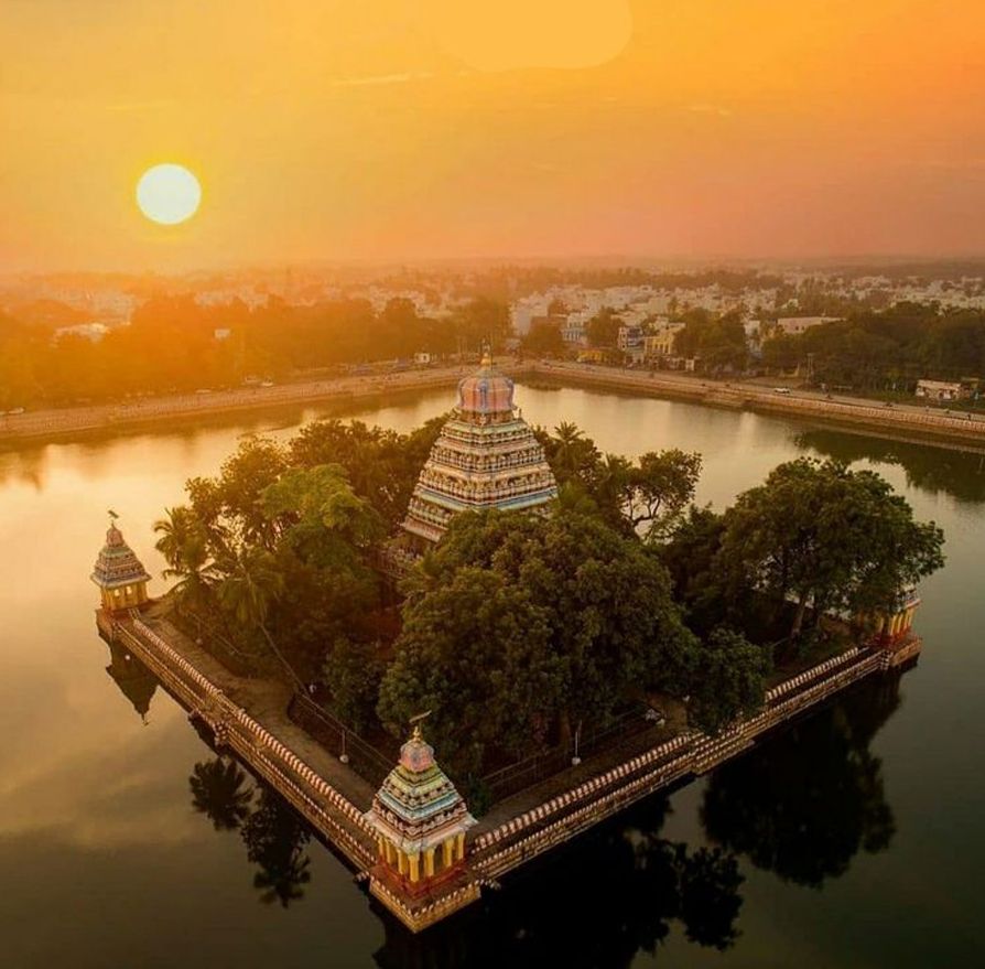 Tamilnadu DMC Tour Agent Operator - Madurai Mariamman Teppakulam Vandiyur