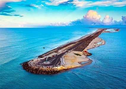 Tamilnadu DMC Tour Agent Operator - Rameshwaram Dhanushkodi Arichalmunai India Road End View